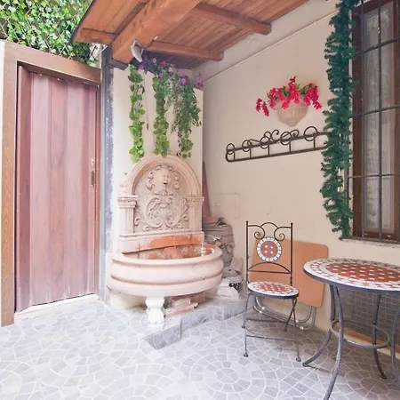 Colosseo Da Flavio Apartment Rom